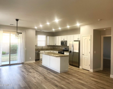 3517 N 34th Street - Photo Thumbnail 1