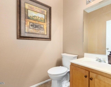 2751 S Southwind Drive - Photo Thumbnail 4