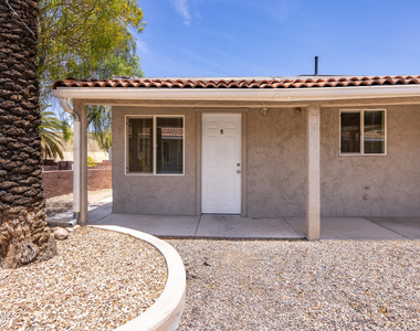 2501 W Belmont Avenue - Photo Thumbnail 3