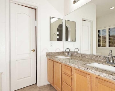 9070 E Gary Road - Photo Thumbnail 25