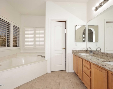 9070 E Gary Road - Photo Thumbnail 24