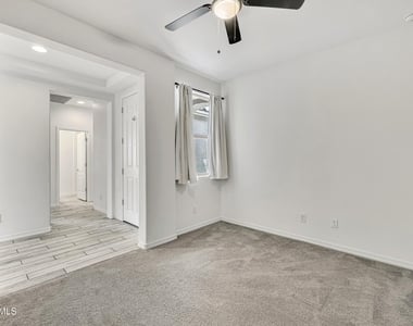 40885 W Agave Road - Photo Thumbnail 5
