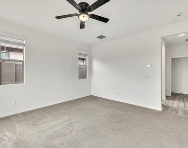 40885 W Agave Road - Photo Thumbnail 25