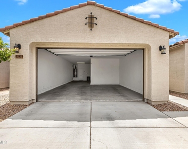 40885 W Agave Road - Photo Thumbnail 47