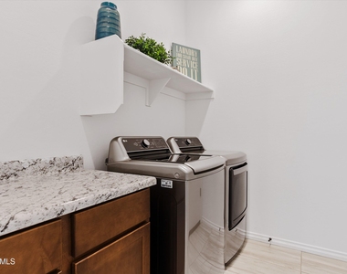 36154 N Puente Alto Avenue - Photo Thumbnail 7