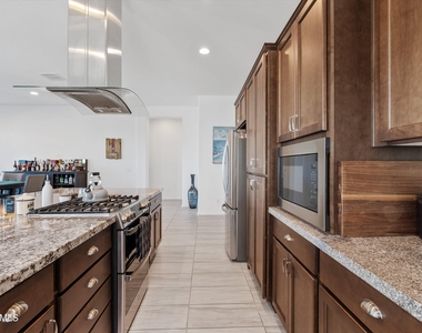 36154 N Puente Alto Avenue - Photo Thumbnail 18