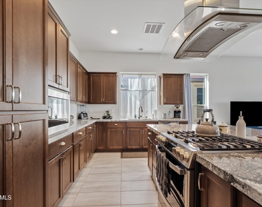 36154 N Puente Alto Avenue - Photo Thumbnail 13