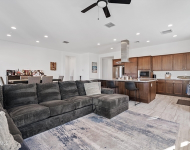 36154 N Puente Alto Avenue - Photo Thumbnail 22