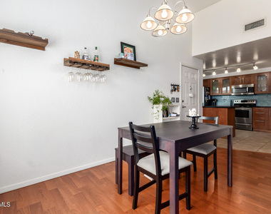 11260 N 92nd Street - Photo Thumbnail 4