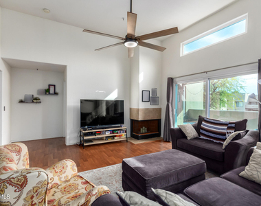 11260 N 92nd Street - Photo Thumbnail 2