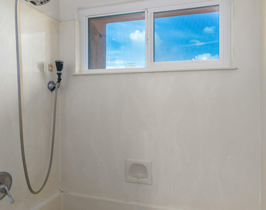 11260 N 92nd Street - Photo Thumbnail 14