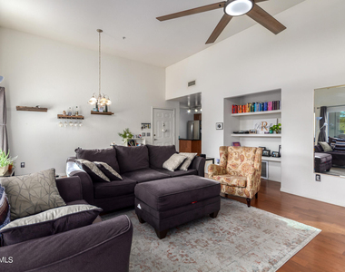 11260 N 92nd Street - Photo Thumbnail 3