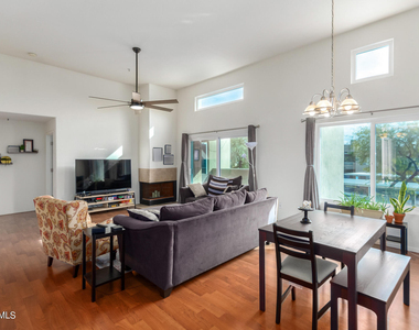 11260 N 92nd Street - Photo Thumbnail 5