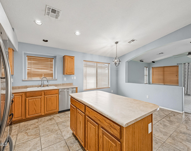 5426 N Rattler Way - Photo Thumbnail 14