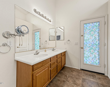 5426 N Rattler Way - Photo Thumbnail 20