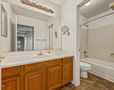 5426 N Rattler Way - Photo Thumbnail 24