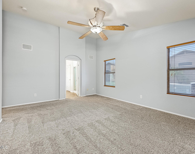 5426 N Rattler Way - Photo Thumbnail 18