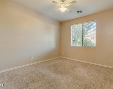 44000 W Mescal Street - Photo Thumbnail 11