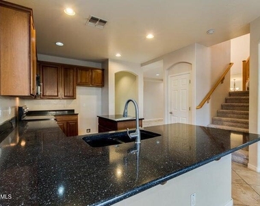 44000 W Mescal Street - Photo Thumbnail 38