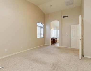 44000 W Mescal Street - Photo Thumbnail 27