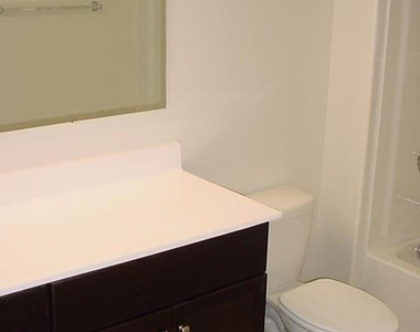 4667 W Nutmeg Avenue - Photo Thumbnail 22