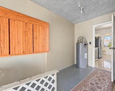 16871 N 103rd Avenue - Photo Thumbnail 8