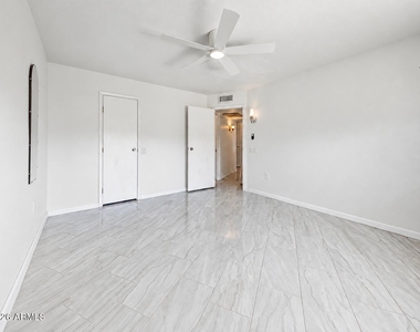 16871 N 103rd Avenue - Photo Thumbnail 16