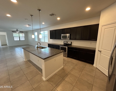 10319 W Hammond Lane - Photo Thumbnail 1