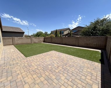 10319 W Hammond Lane - Photo Thumbnail 14
