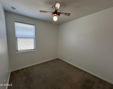 10319 W Hammond Lane - Photo Thumbnail 6