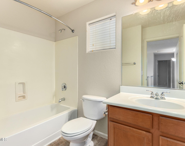 28048 N 25th Lane - Photo Thumbnail 20