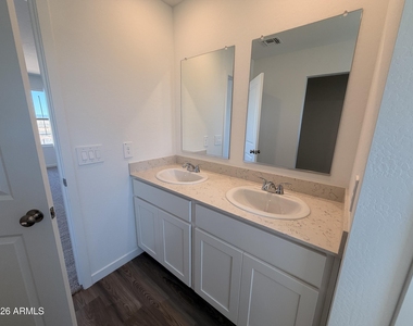 526 W Van Haren Street - Photo Thumbnail 24