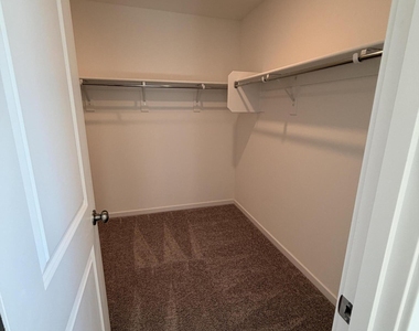 526 W Van Haren Street - Photo Thumbnail 27