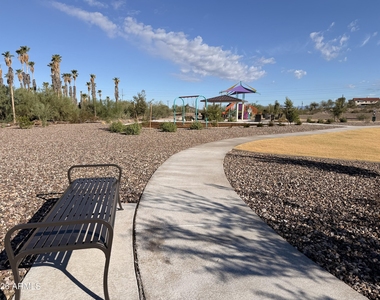 526 W Van Haren Street - Photo Thumbnail 33