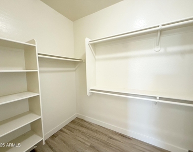 12514 W Winslow Avenue - Photo Thumbnail 14