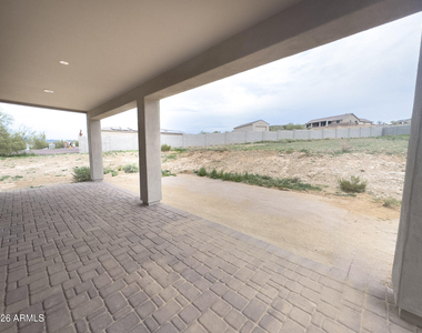 231 E Santa Cruz Drive - Photo Thumbnail 17