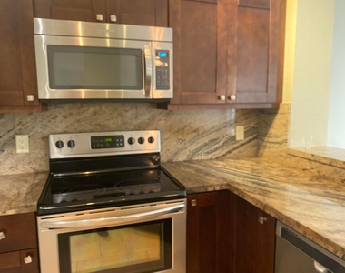 6920 W Sample Road W - Photo Thumbnail 6