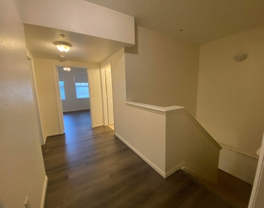 6920 W Sample Road W - Photo Thumbnail 13