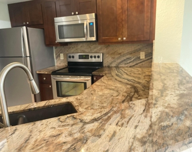 6920 W Sample Road W - Photo Thumbnail 5