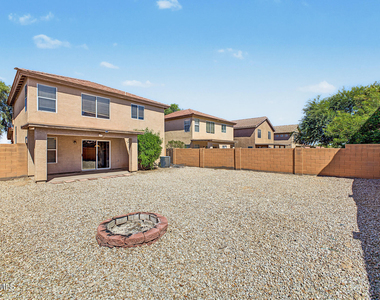 797 E Desert Holly Circle - Photo Thumbnail 24