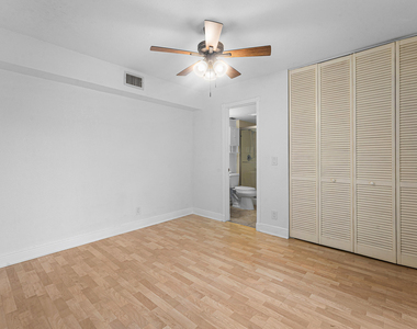 3754 Victoria Drive - Photo Thumbnail 22