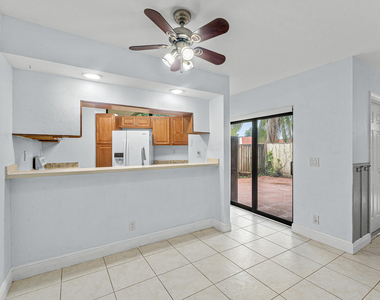 3754 Victoria Drive - Photo Thumbnail 12