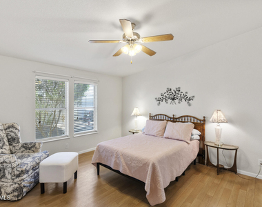 17200 W Bell Road - Photo Thumbnail 32