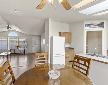 17200 W Bell Road - Photo Thumbnail 14
