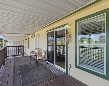 17200 W Bell Road - Photo Thumbnail 45