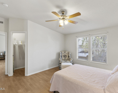17200 W Bell Road - Photo Thumbnail 34