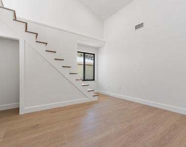 139 Sand Pine Drive - Photo Thumbnail 29