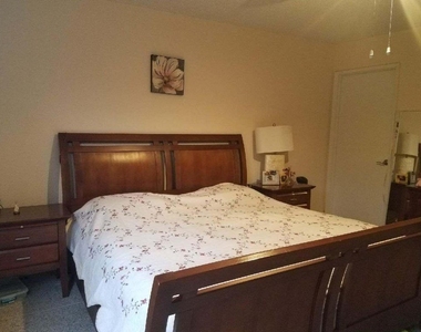 1501 Windorah Way - Photo Thumbnail 6
