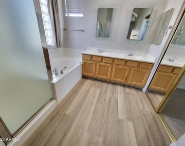 833 E Sheffield Avenue - Photo Thumbnail 33
