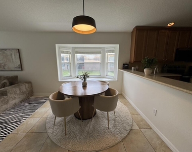1101 Orange Cosmos Boulevard - Photo Thumbnail 11